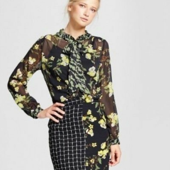 Who What Wear Tops - Who What Wear Sheer Button Down Floral Blouse